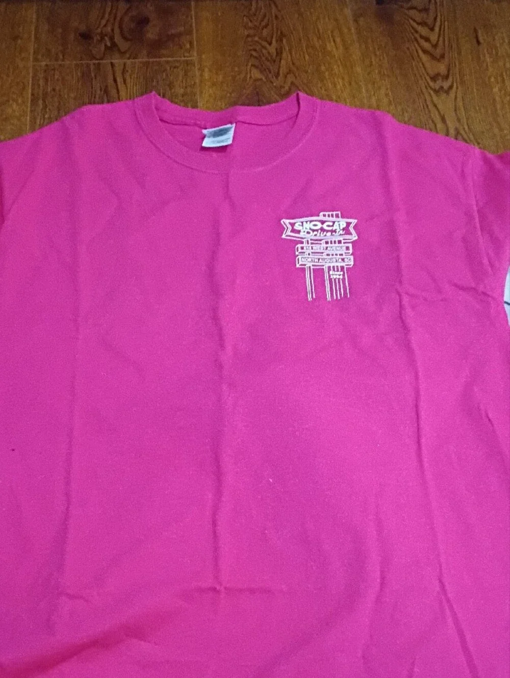 Gildan Pink Crewneck Tee Bundle - Picture 2 of 6